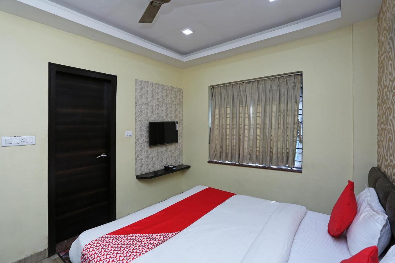 OYO 7790 Hotel Royal Height Calcutta Buitenkant foto