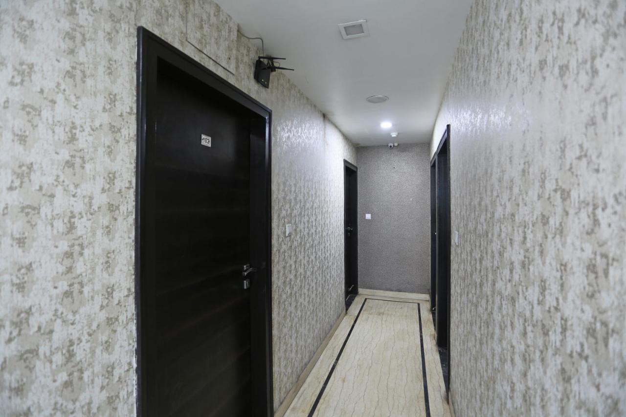 OYO 7790 Hotel Royal Height Calcutta Buitenkant foto